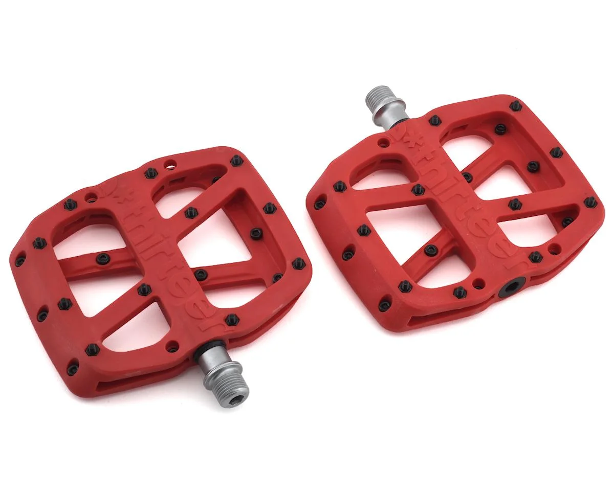 E*Thirteen Base Platform Pedals (Red) (9/16")